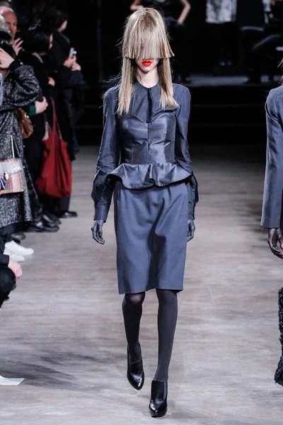 Look 6